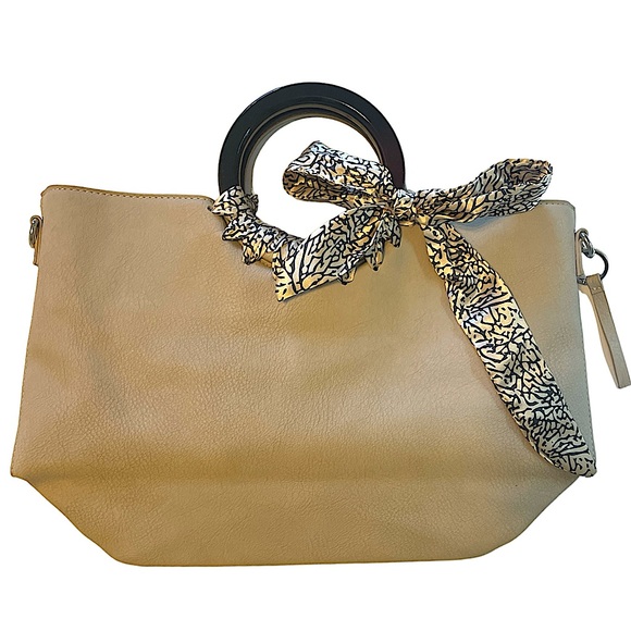 Max Studio Beige Handbag with Wooden Handles & Fabric Bow - Picture 1 of 6